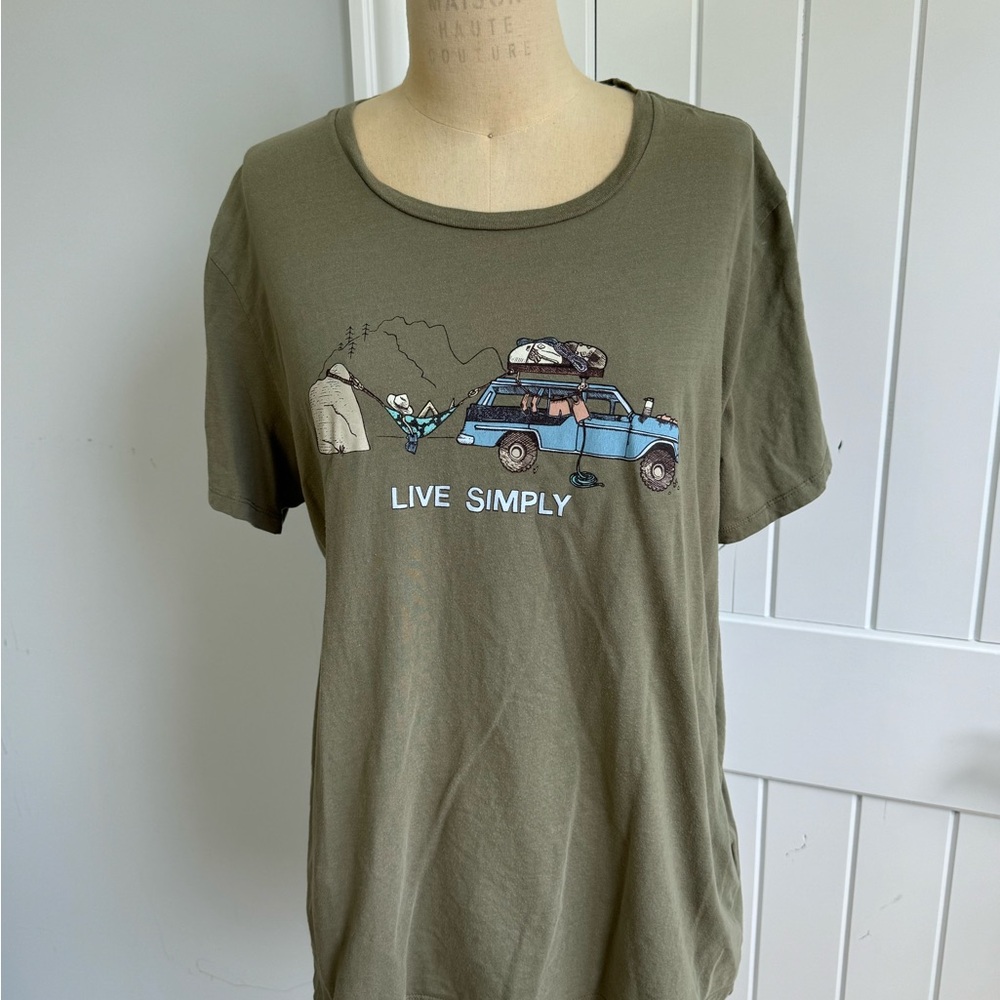 Patagonia women’s Green Short Sleeve Relaxed Graphic T-Shirt size XL
